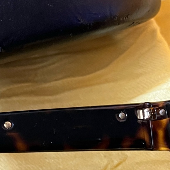 Gucci sunglasses - Picture 3 of 7